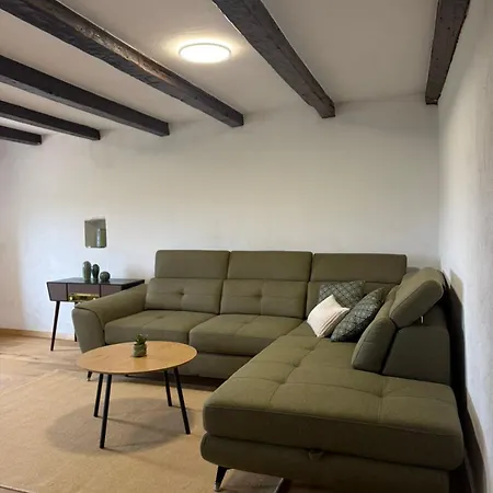 Nyaraló Evana